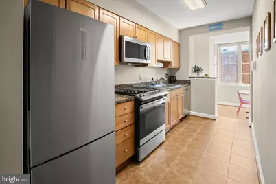 304 Aspen Street NW #204, Washington, DC 20012 - Photo 9