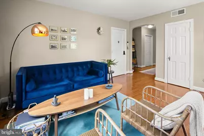 304 Aspen Street NW #204, Washington, DC 20012 - Photo 3