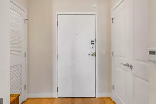 1117 10th St NW, Washington, DC 20001 - Photo 25