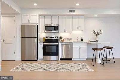 5408 First Place NW #103, Washington, DC 20011 - Photo 3
