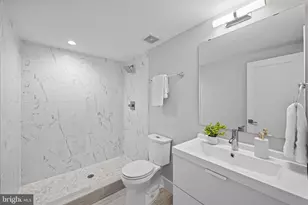 1124 4th St NE, Washington, DC 20002 - Photo 27