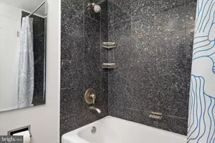 1711 Massachusetts Ave NW, Washington, DC 20036 - Photo 17
