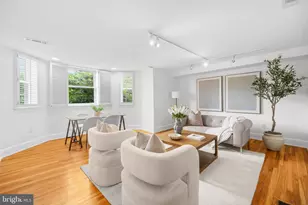 350 9th St SE, Washington, DC 20003 - Photo 7