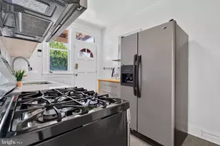 117 Rhode Island Ave NE, Washington, DC 20002 - Photo 11