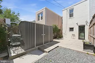 1423 Duncan St NE, Washington, DC 20002 - Photo 17