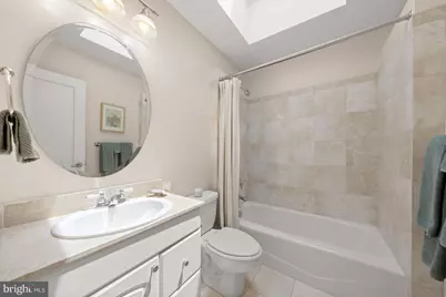 1819 37th Street NW, Washington, DC 20007 - Photo 17