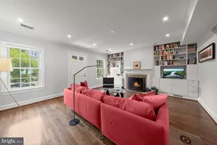 1819 37th St NW, Washington, DC 20007 - Photo 3