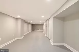 1402 Perry Pl NW, Washington, DC 20010 - Photo 23