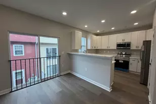 5002 Kimi Gray Ct SE, Washington, DC 20019 - Photo 7