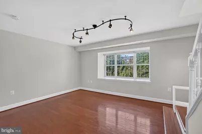 3800 Porter Street NW #302, Washington, DC 20016 - Photo 3