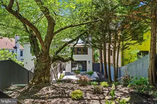 3181 Porter St NW, Washington, DC 20008 - Photo 33