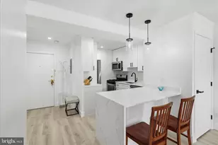 730 24th St NW, Washington, DC 20037 - Photo 5