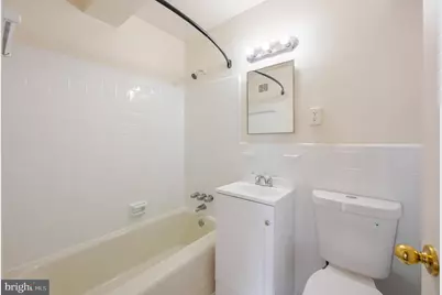 3901 Tunlaw Road NW #705, Washington, DC 20007 - Photo 11