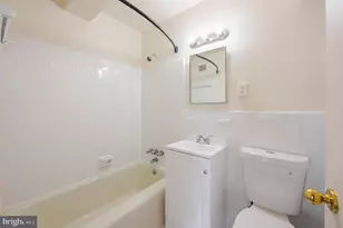 3901 Tunlaw Rd NW, Washington, DC 20007 - Photo 11