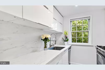 2918 O Street NW, Washington, DC 20007 - Photo 11