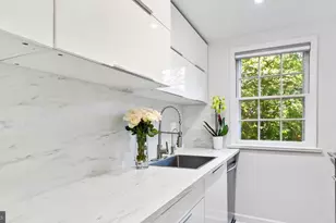 2918 O St NW, Washington, DC 20007 - Photo 11