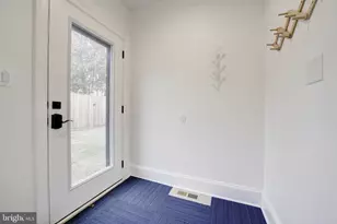 4244 Alton Pl NW, Washington, DC 20016 - Photo 19