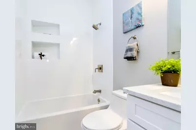 35 T Street NW, Washington, DC 20001 - Photo 59