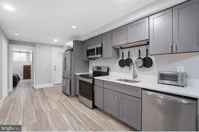 35 T Street NW, Washington, DC 20001 - Photo 37