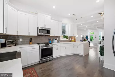 35 T Street NW, Washington, DC 20001 - Photo 15