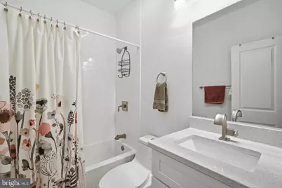 35 T Street NW, Washington, DC 20001 - Photo 29