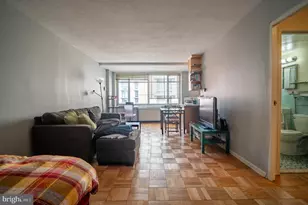 940 25th St NW, Washington, DC 20037 - Photo 5