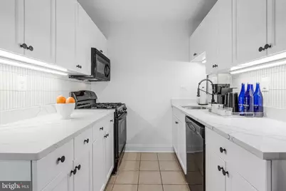 2201 L Street NW #509, Washington, DC 20037 - Photo 13