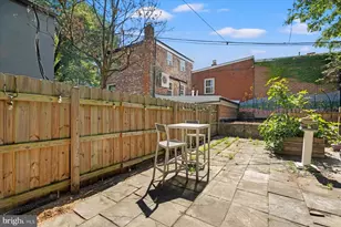 1062 Thomas Jefferson St NW, Washington, DC 20007 - Photo 25