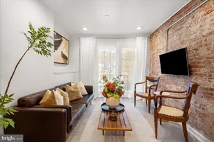 1062 Thomas Jefferson St NW, Washington, DC 20007 - Photo 15