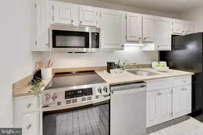 1313 Vermont Avenue NW #9, Washington, DC 20005 - Photo 11