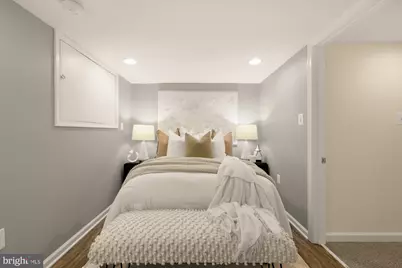 647 A Street SE, Washington, DC 20003 - Photo 37