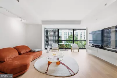 925 H Street NW #404, Washington, DC 20001 - Photo 3