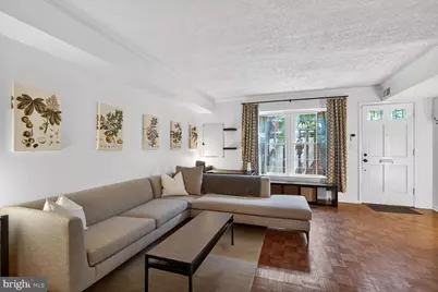 1949 Calvert Street NW #1/2, Washington, DC 20009 - Photo 7