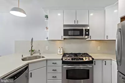 1209 13th Street NW #407, Washington, DC 20005 - Photo 5