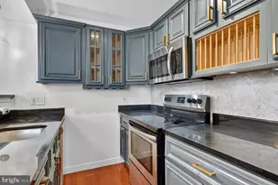 2913 8th St SE, Washington, DC 20032 - Photo 9