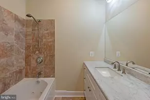 45 R St NW, Washington, DC 20001 - Photo 19