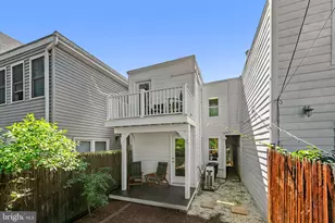 914 15th St SE, Washington, DC 20003 - Photo 17