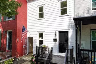 914 15th St SE, Washington, DC 20003 - Photo 3
