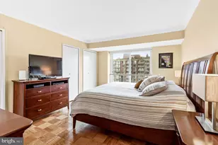 560 N St SW, Washington, DC 20024 - Photo 19