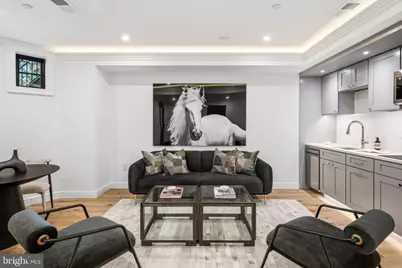 1716 Swann Street NW, Washington, DC 20009 - Photo 37