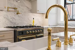 1716 Swann St NW, Washington, DC 20009 - Photo 9