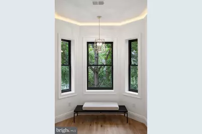 1716 Swann Street NW, Washington, DC 20009 - Photo 15