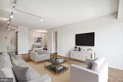 700 7th Street SW #211, Washington, DC 20024 - Photo 7
