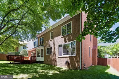 5105 Warren Place NW, Washington, DC 20016 - Photo 33