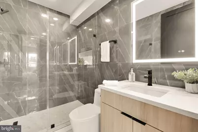2305 Nicholson SE #202, Washington, DC 20020 - Photo 31