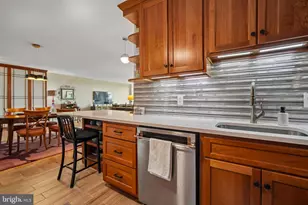 3001 Veazey Terrace NW, Washington, DC 20008 - Photo 7