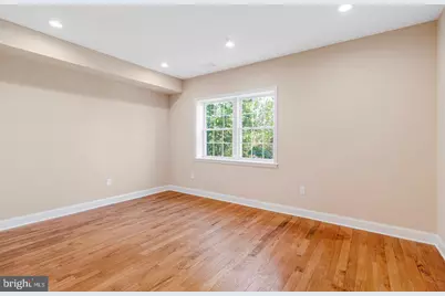 1609 17th Street SE #202, Washington, DC 20020 - Photo 9