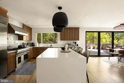 2710 Brandywine Street NW, Washington, DC 20008 - Photo 7