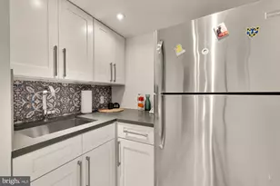 2710 Brandywine St NW, Washington, DC 20008 - Photo 33