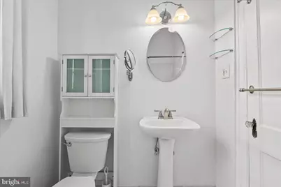 3100 Wisconsin Avenue NW #406, Washington, DC 20016 - Photo 13